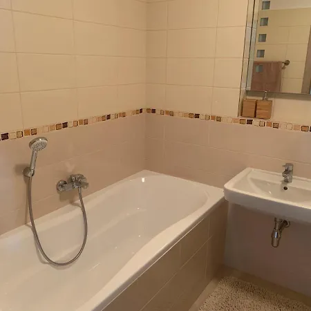 Strojarenska St. Apartment